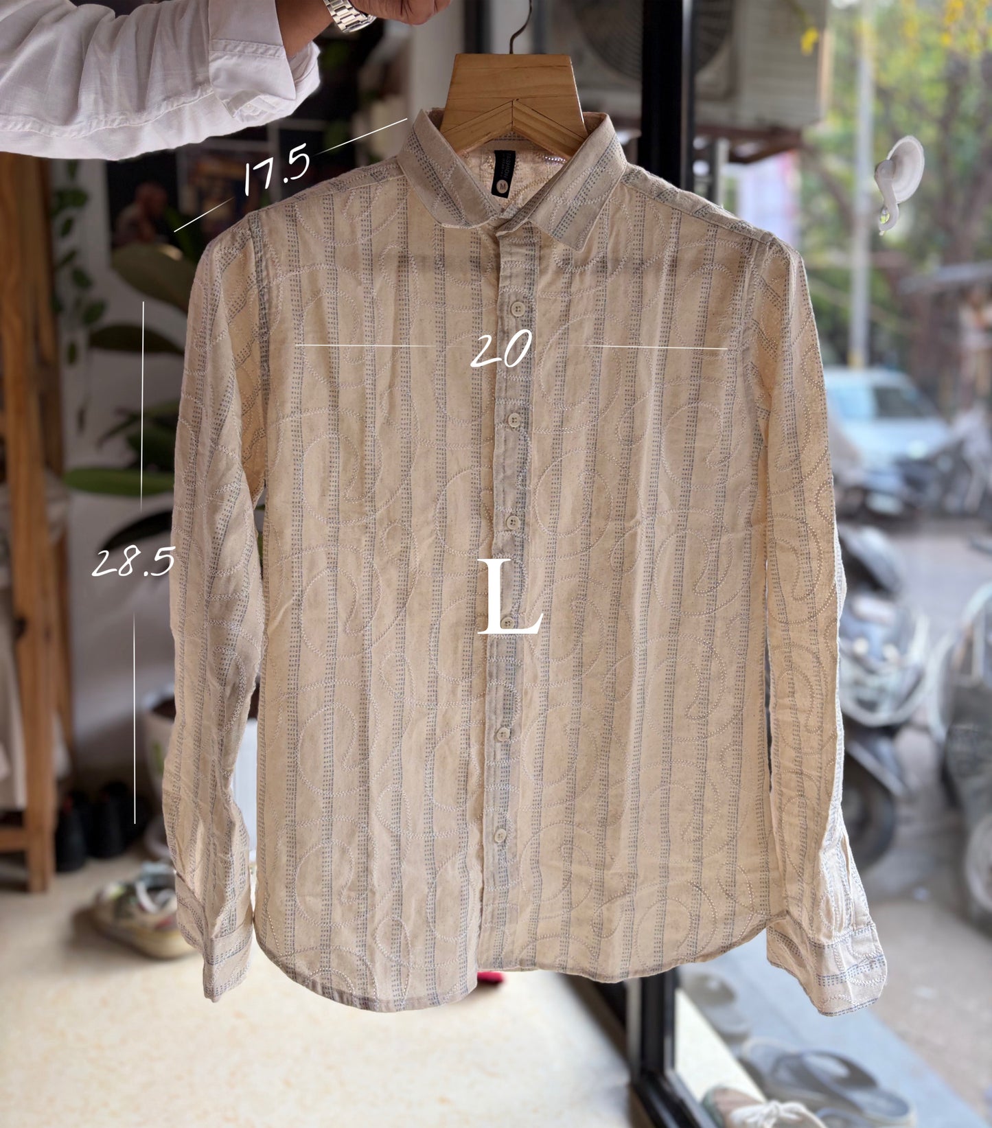 Beige Embroidery stripe shirts